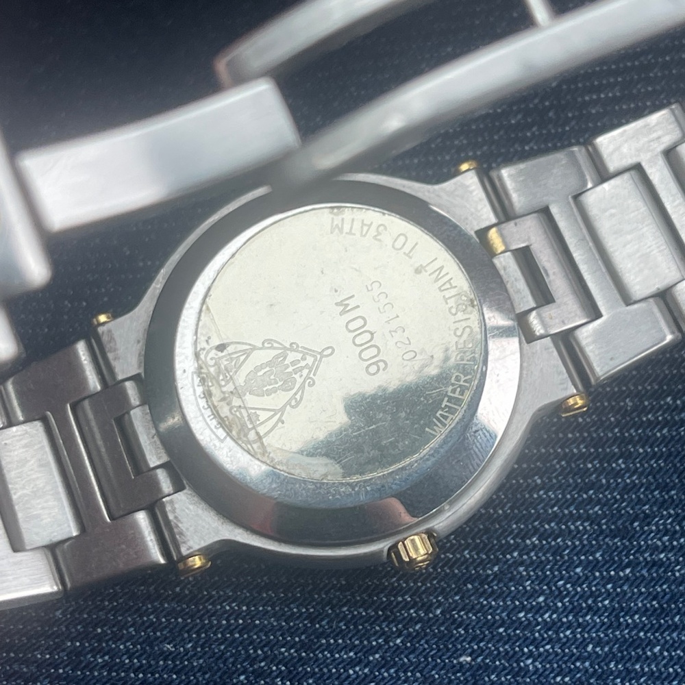 Gucci watch - Picture 4 of 4